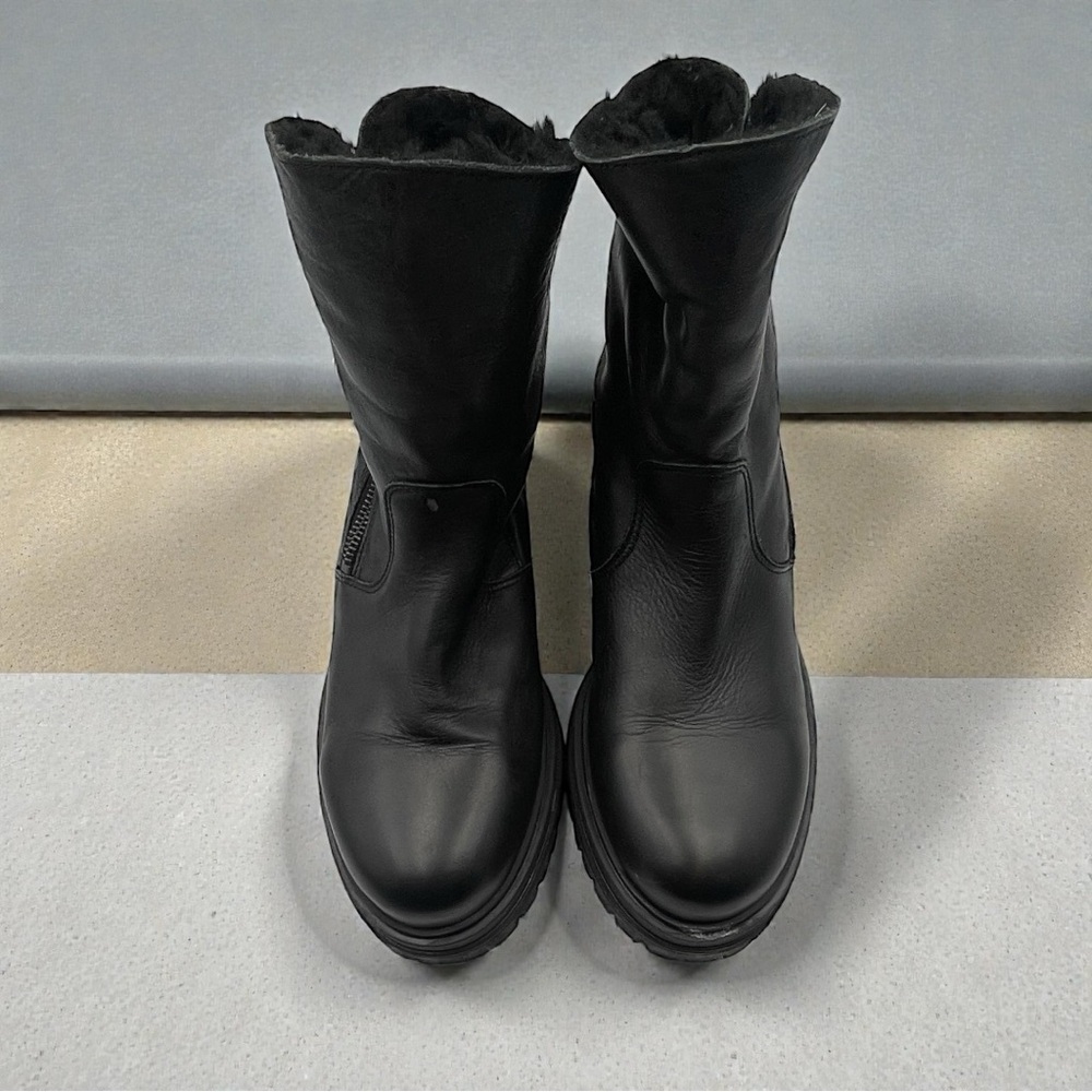 Avellini Black Leather Faux Fur Convertible Ankle Moto Boots Size 38